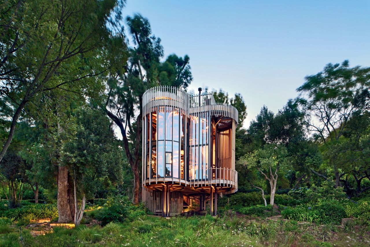 04 modern tree houses
