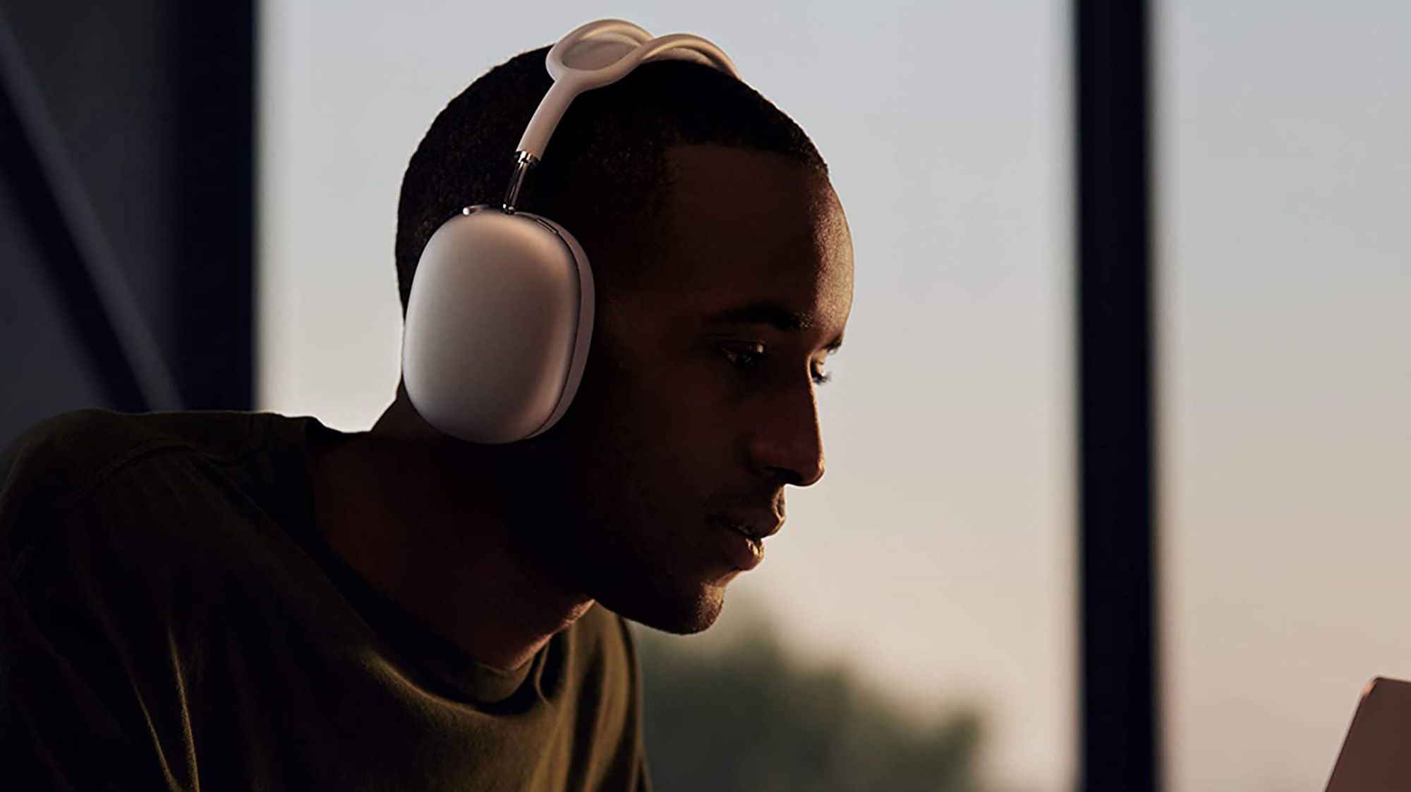 Are the Airpods Max the Latest Celebrity “It” Item?