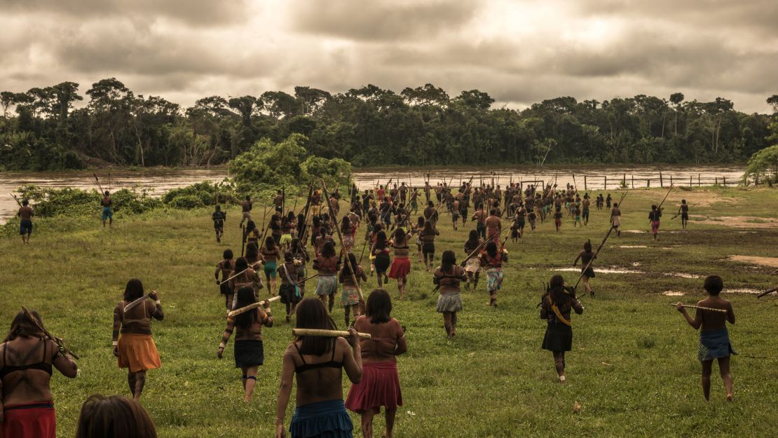 03 Yanomami tribe gold miners intl
