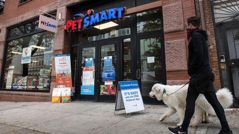 US pet store 2020 FILE RESTRICTED