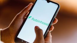 BRAZIL - 2021/02/01: In this photo illustration the Robinhood Markets logo seen displayed on a smartphone screen. (Photo Illustration by Rafael Henrique/SOPA Images/LightRocket via Getty Images)