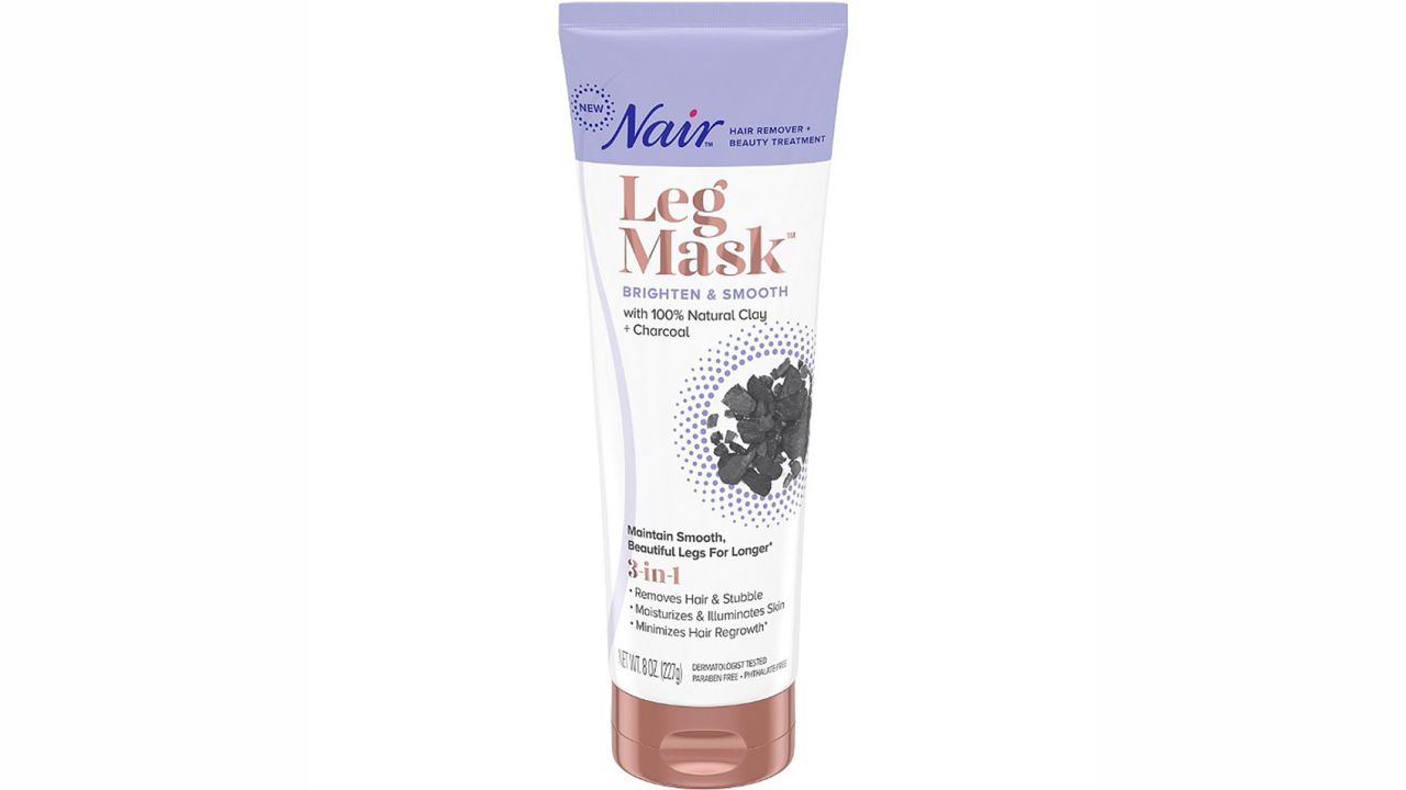 Nair Charcoal Brighten & Smooth Leg Mask