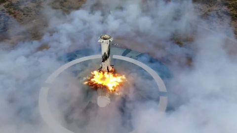 52 Jeff Bezos spaceflight 0720 - screenshot