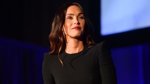 Megan Fox says she no longer drinks after her experience at the Golden Globes in 2009. 