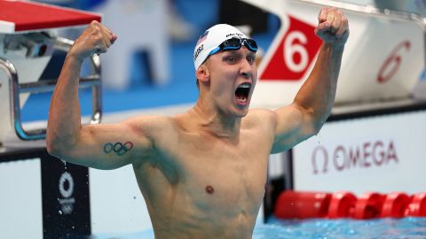 Chase Kalisz of the United States celebrates after winning the gold medal in the men's 400-meter individual medley on July 25, in Tokyo. 