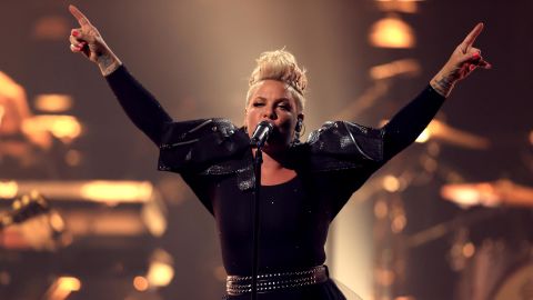 Pink told her 31.6 million Twitter followers that she was proud of the team's protest.