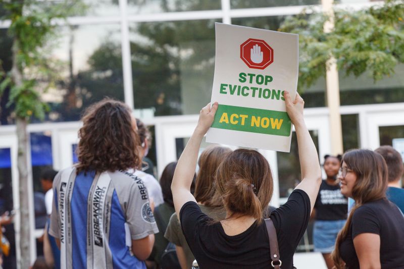 Eviction Moratorium In US Expiring As Covid Delta Variant Spreads | CNN ...