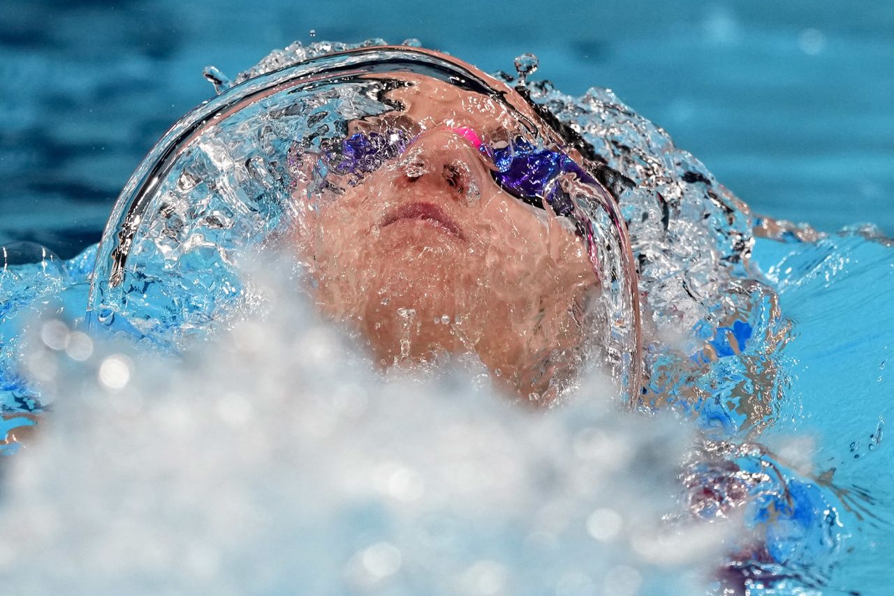 American Regan Smith swims the final of the women's 100-meter backstroke on July 27. She won the bronze.