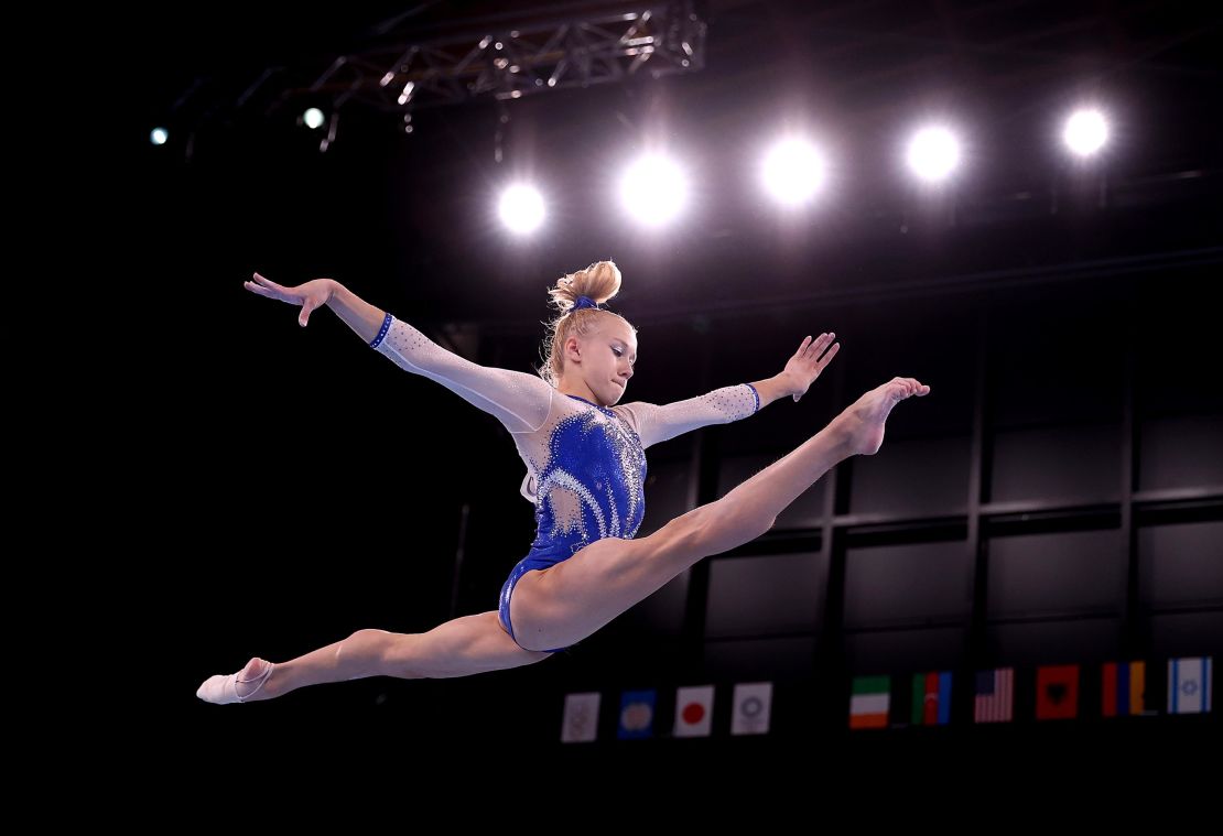 Viktoriia Listunova of Team ROC competes in balance beam during the women's final.