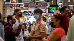 LOS ANGELES, CA - JULY 27, 2021 Visitors to the Grand Central Market are mostly masked on Tuesday, July 27, 2021 in Los Angeles, CA. (Brian van der Brug / Los Angeles Times via Getty Images)