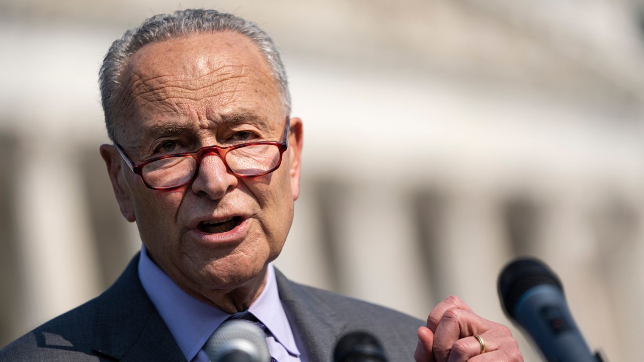 Young people to Schumer: 'Eliminate the filibuster to protect our future' |  CNN Politics