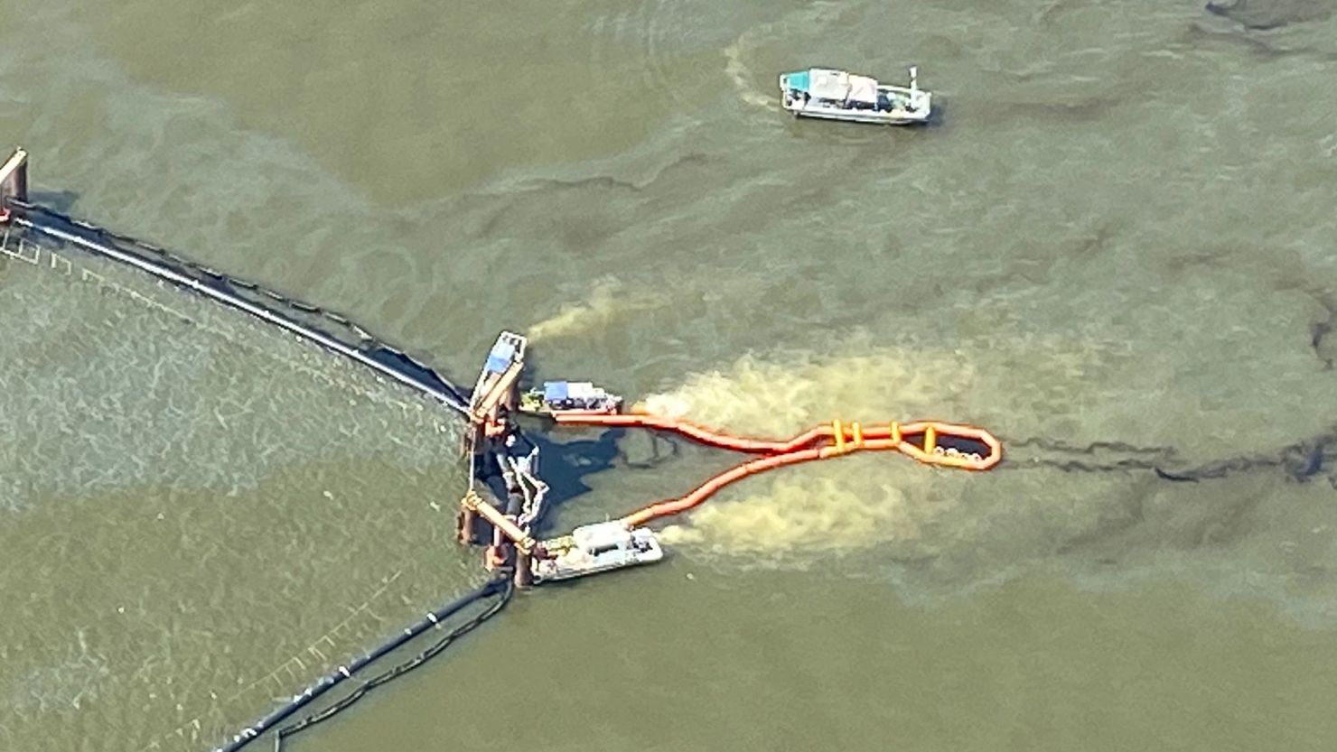 Teams are working to clean up an oil spill on the Golden Ray shipwreck.