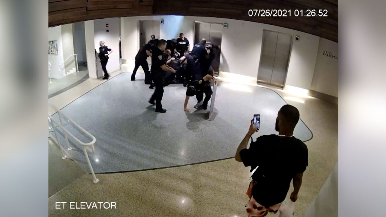 Miami Beach officers alleged excessive force