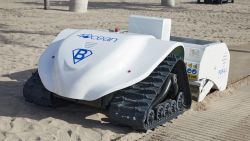 4ocean beach robot 2