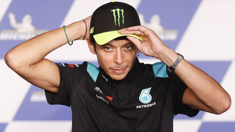 Valentino Rossi calls time on MotoGP, looks to cars | CNN