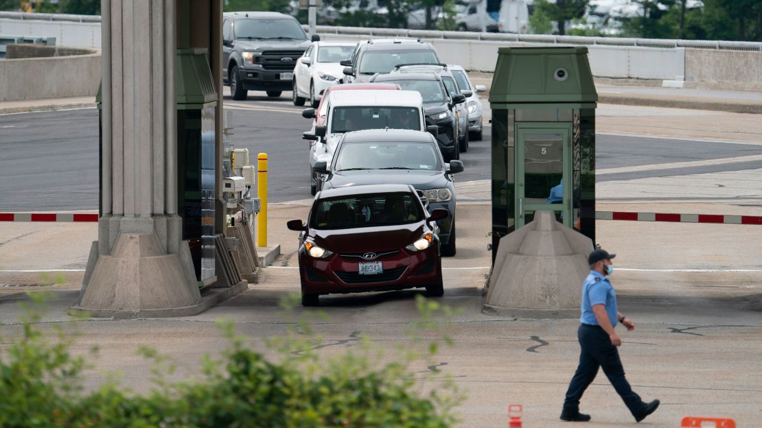 This is the US-Canadian border crossing at Niagara Falls.