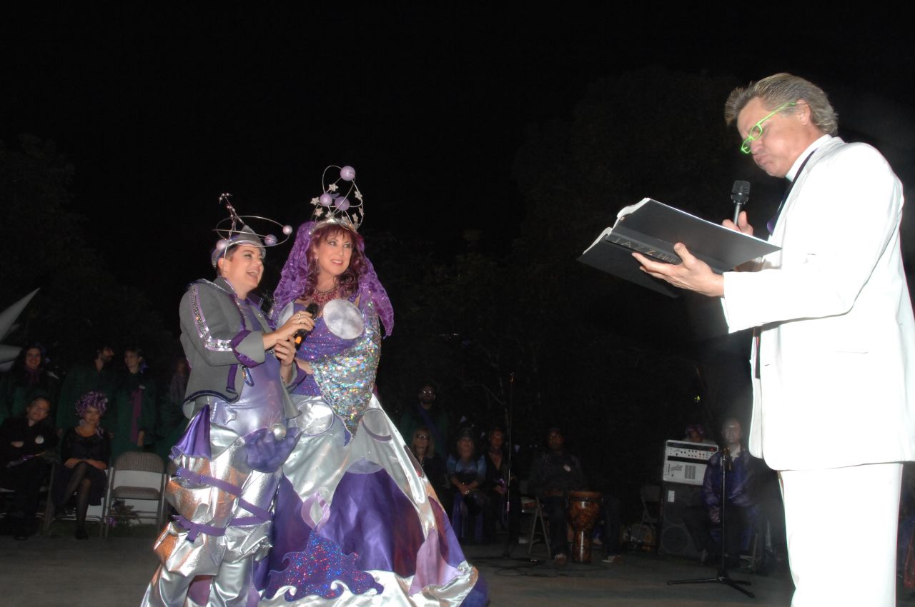 In 2010, the artists married the moon under a full harvest moon in the Farnsworth Ampitheater in Los Angeles. Reverend Billy served as their officiant.