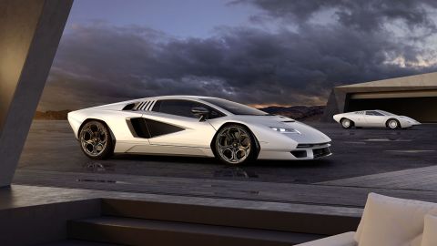 The shape of the new Lamborghini Countach was inspired by the 1971 Countach prototype.