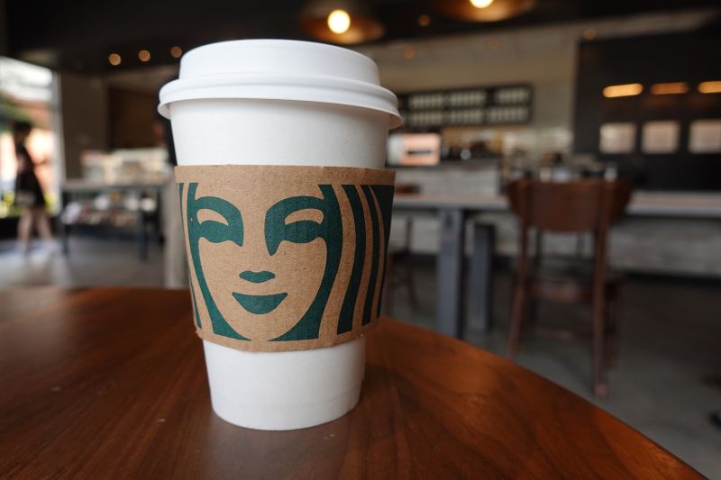 Starbucks is planning to phase out its iconic cups | CNN Business