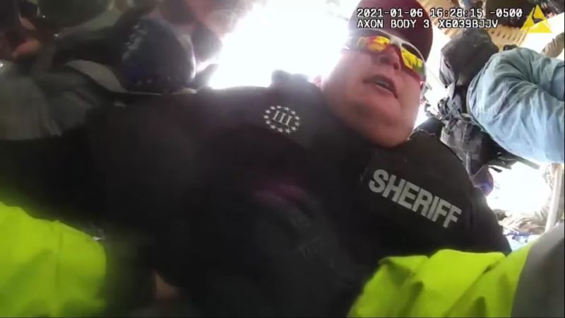 A Tennessee Sheriff’s Deputy Allegedly Assaulted Police On January 6 ...