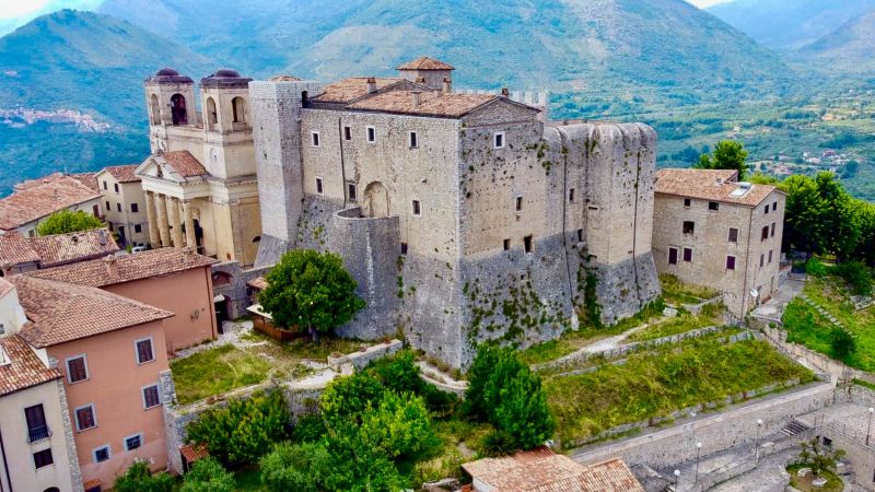 Maenza: The First Town Near Rome Selling €1 Homes | CNN