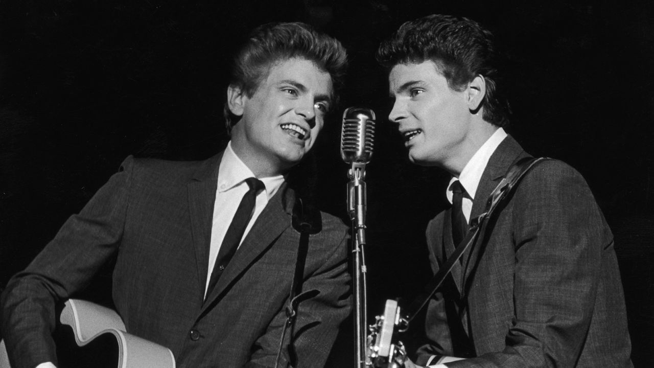 Phil (left) and Don Everly in 1962.