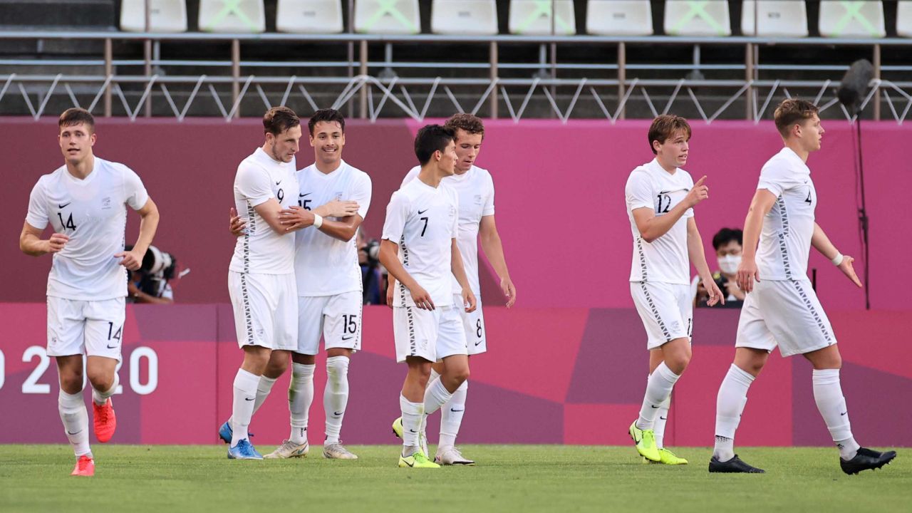 New Zealand men's football team has the nickname "All Whites" after its kit. 