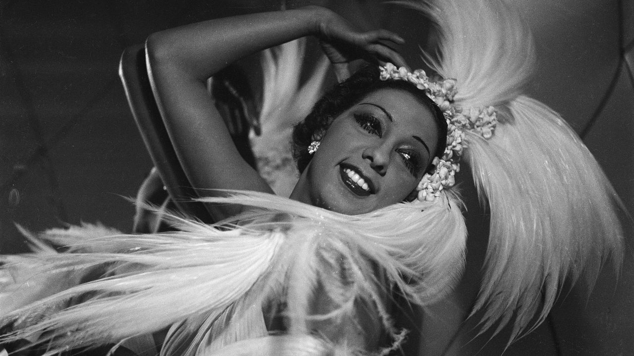 FRANCE - CIRCA 1926:  Josephine Baker (1906-1975), American artist of music-hall.  (Photo by Gaston Paris/Roger Viollet via Getty Images)