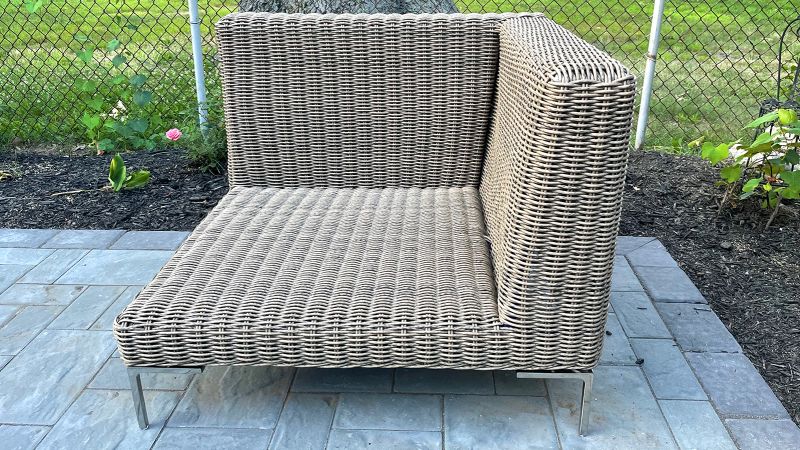 Wicker outdoor online loungers