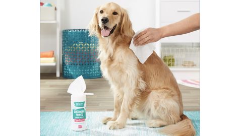 Frisco Hypoallergenic Grooming Wipes With Aloe