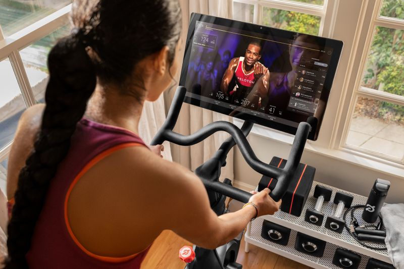 Cost of a discount peloton stationary bike