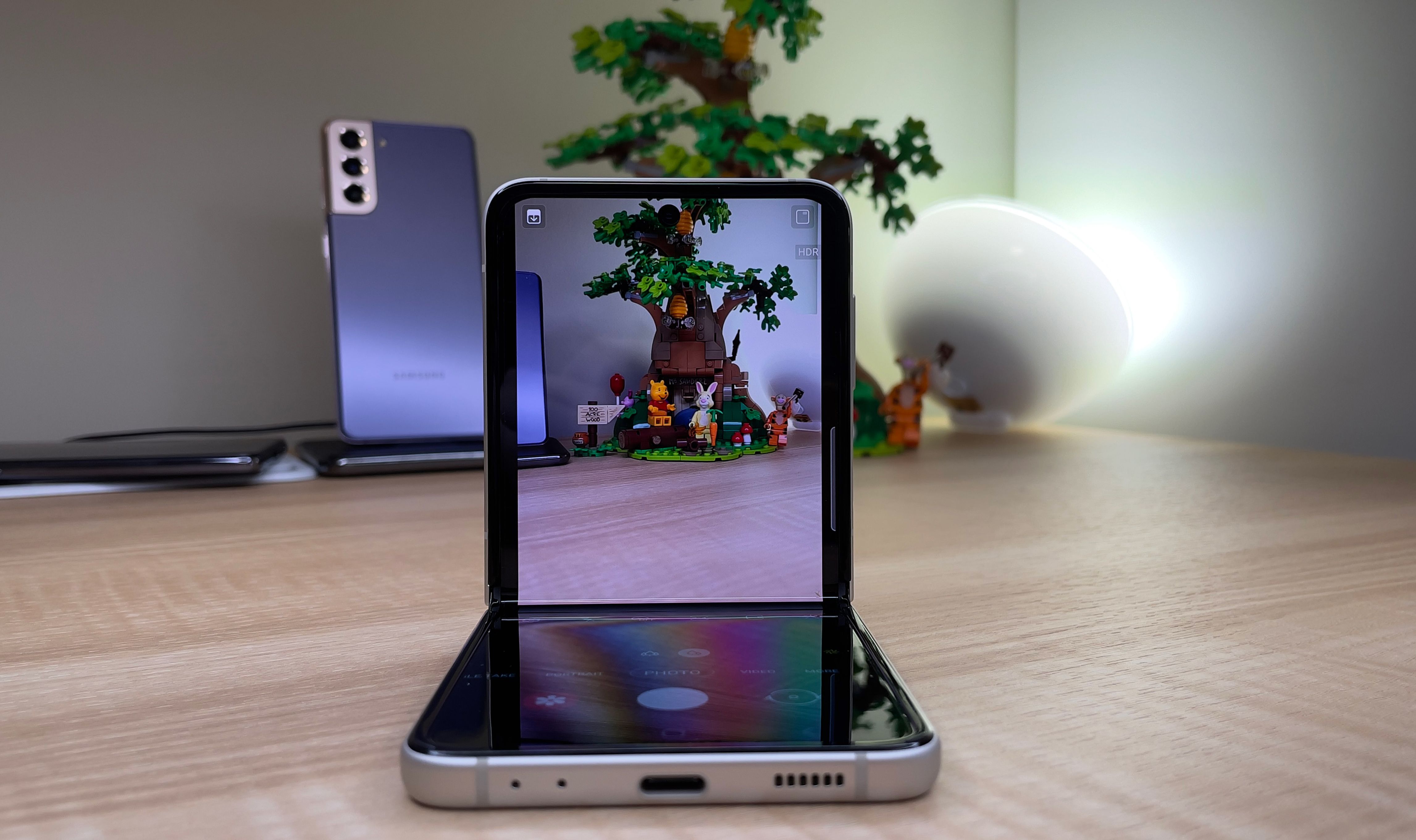 Samsung Galaxy Z Flip 3 Review Specs Price More Cnn Underscored