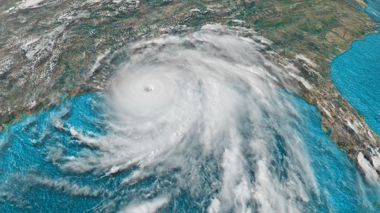 13 hurricane ida 0829 satellite