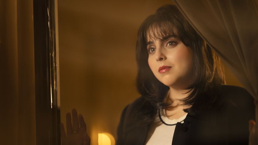 Impeachment: American Crime Story -- Pictured: Beanie Fieldstein as Monica Lewinsky.