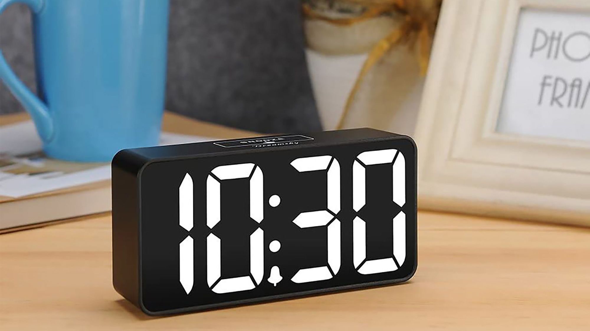 Dreamsky Compact Digital Alarm Clock (All White) - User Review 