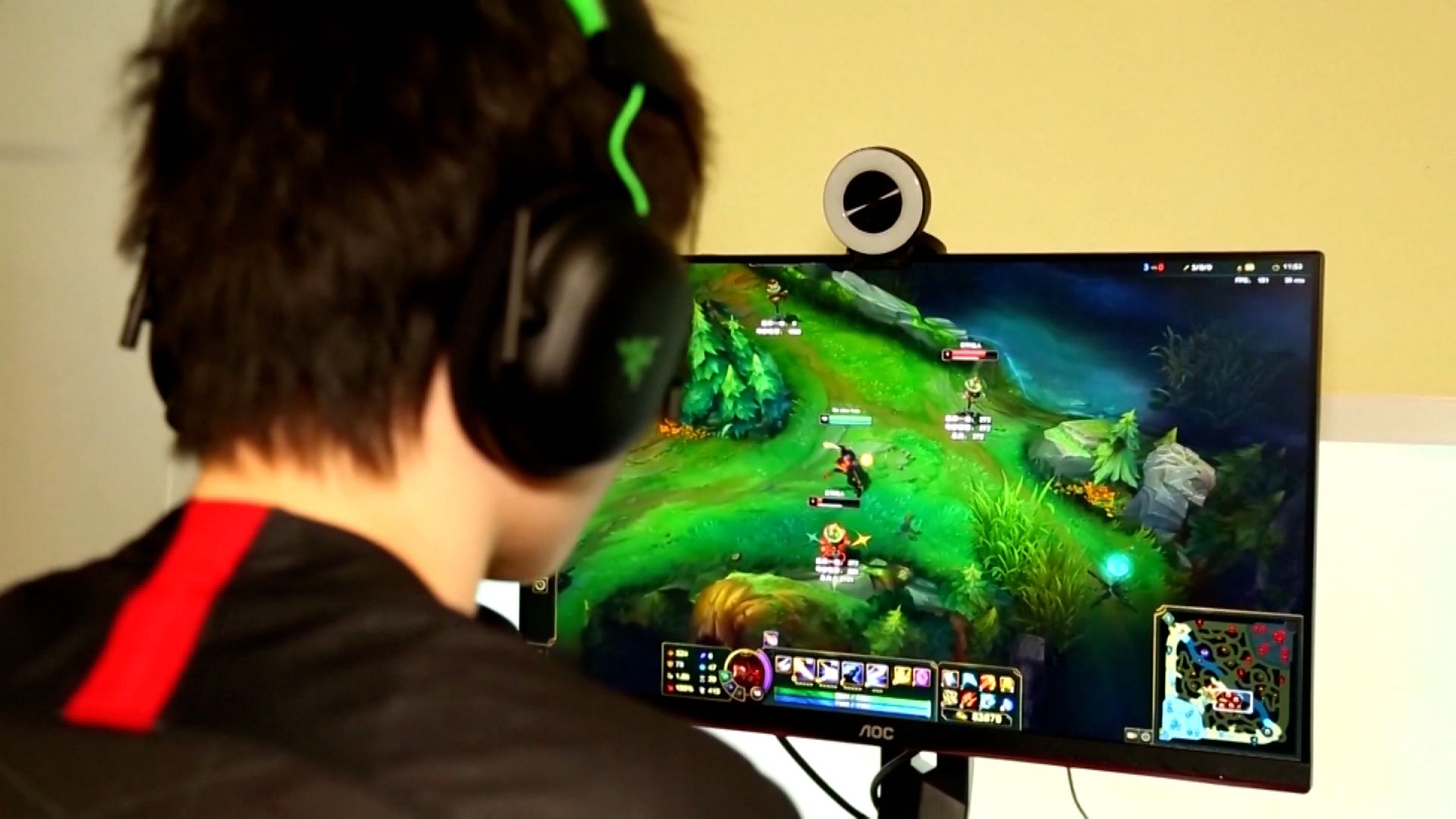 Chines Xx Video - China bans kids from playing online video games during the week | CNN  Business