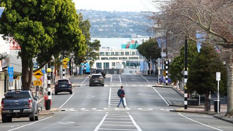 A deserted Parnell Rise as Aucklanders wake to an extended level 4 lockdown on August 24, 2021 in Auckland, New Zealand. 