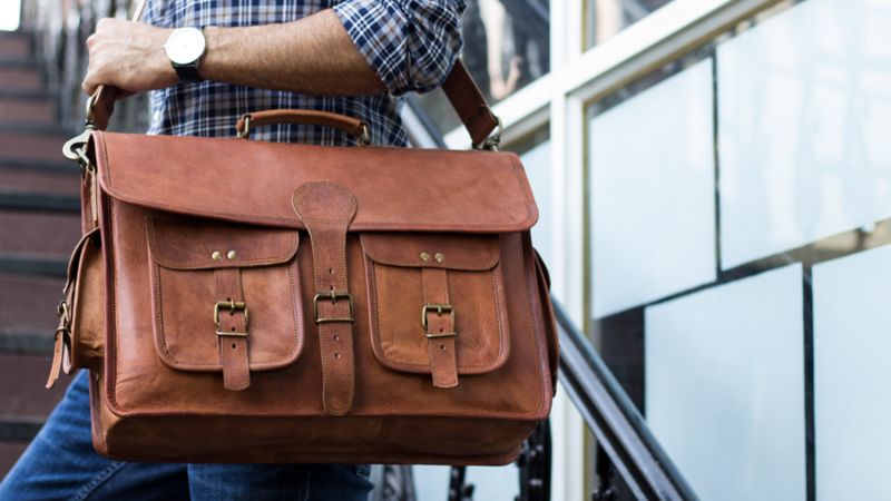 Leather Messenger Bag for Men & Women Offie Briefcase Laptop Satchel Bags