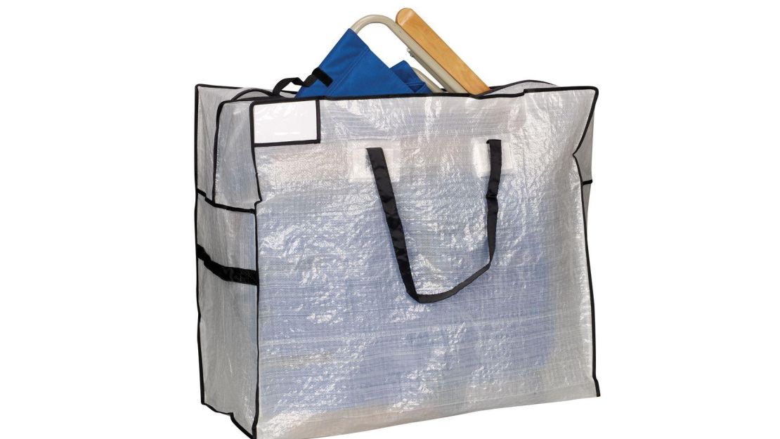 33 Practical Bag Storage Ideas - Shelterness