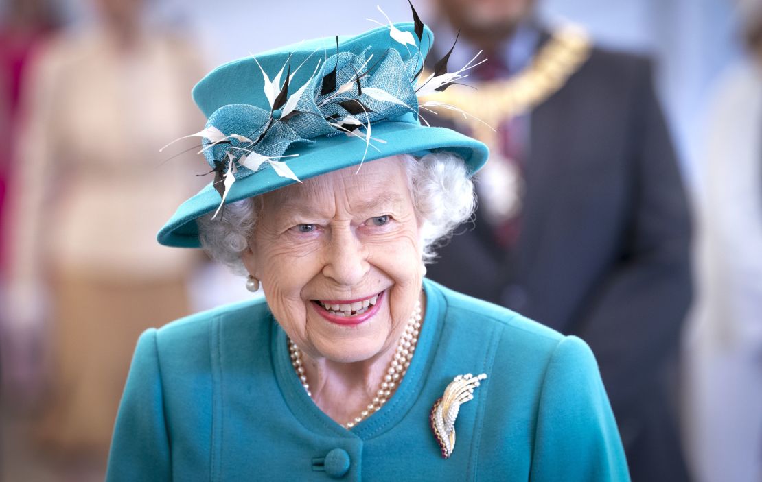 The Queen visits the Edinburgh Climate Change Institute earlier this summer. 
