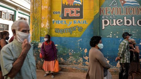 Cubans line up to buy food in Havana on March 3, 2021.