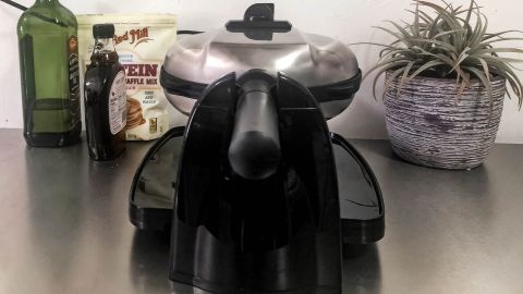 Hamilton Beach Flip Waffle Maker