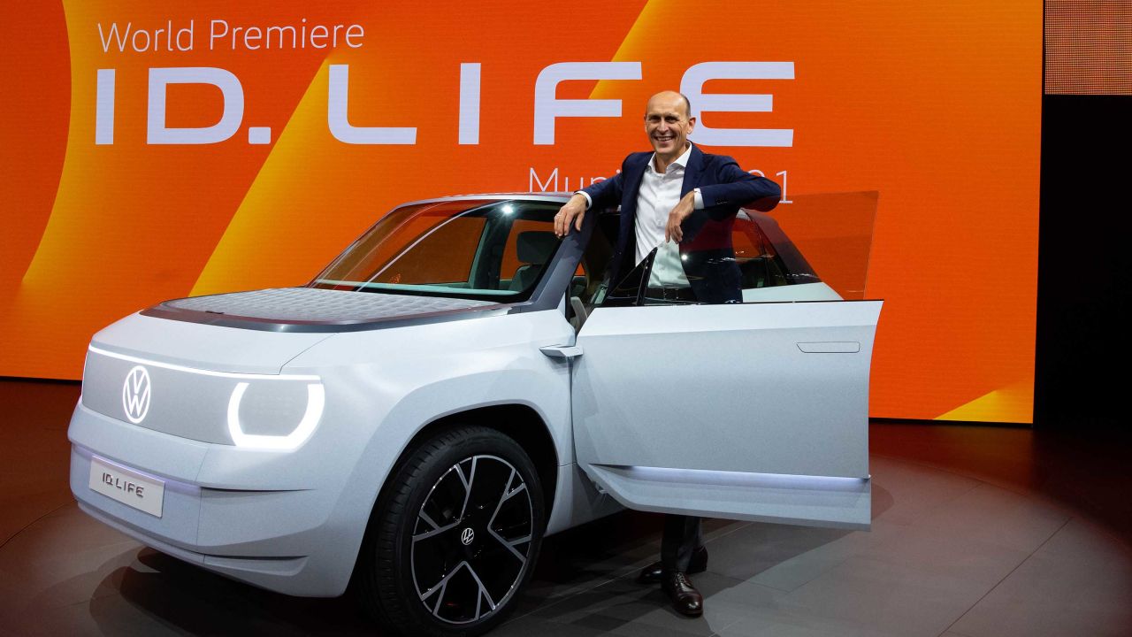 Volkswagen brand CEO Ralf Brandstätter presents the ID. LIFE concept car. 