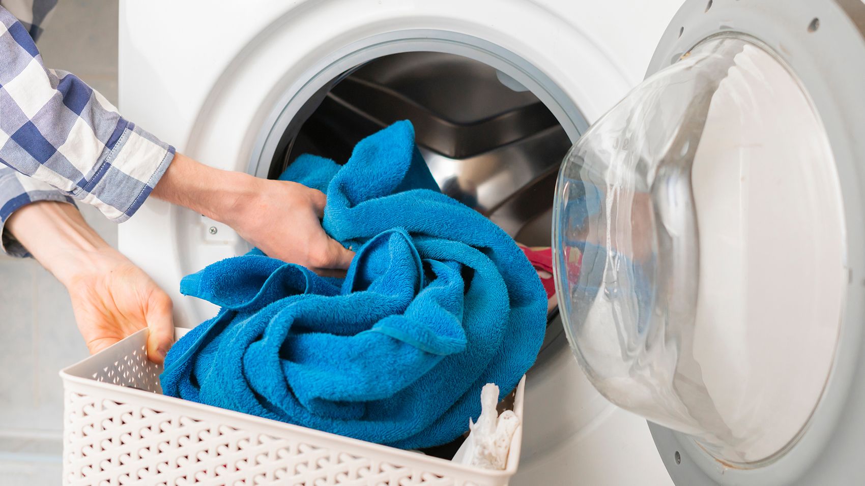 How to wash towels with care to keep them looking new | CNN Underscored