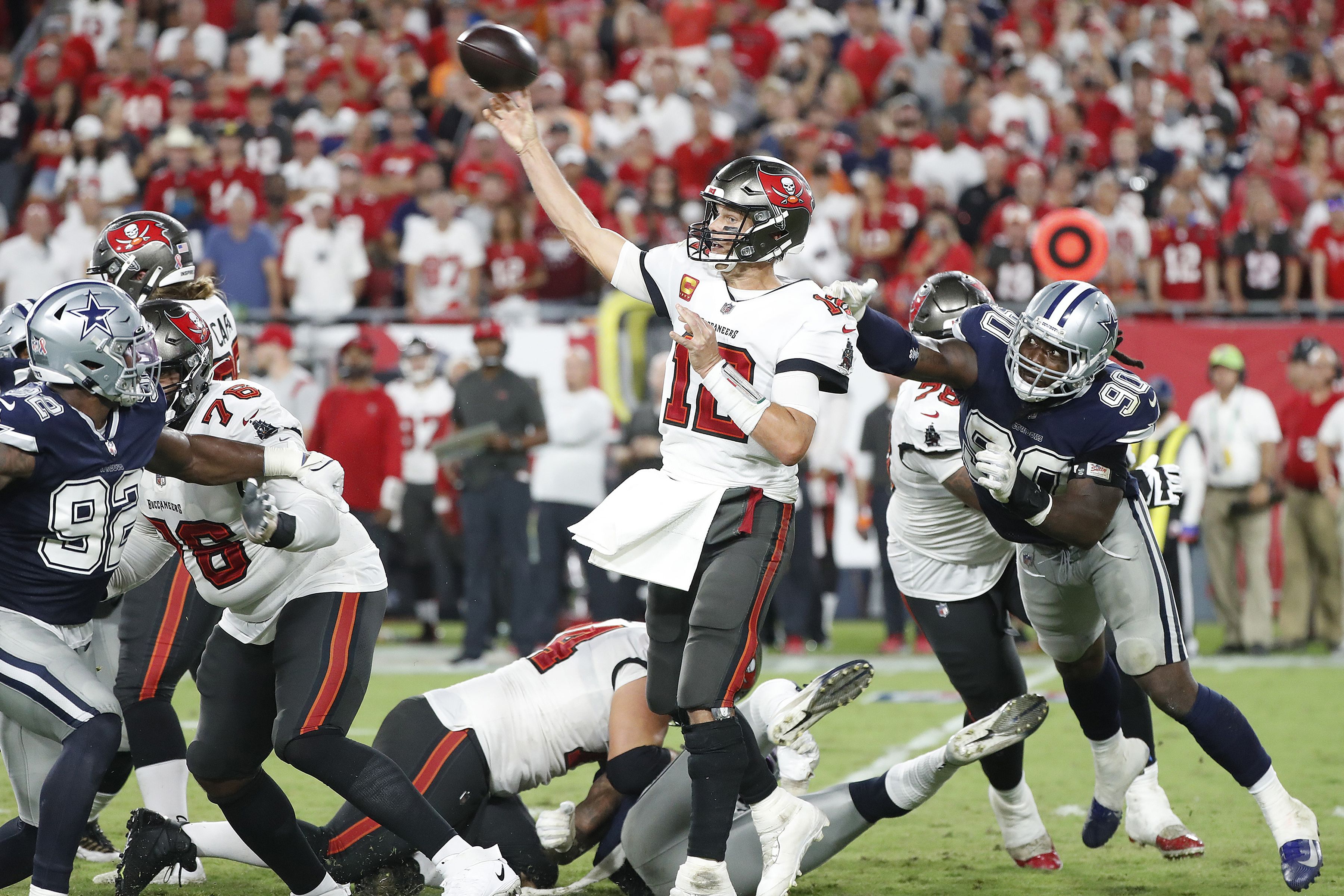 Tom Brady and the Tampa Bay Buccaneers beat the Dallas Cowboys