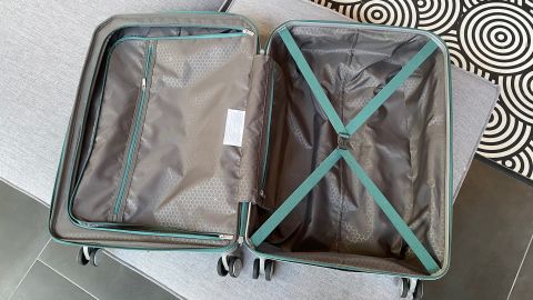 best checked luggage samsonite open