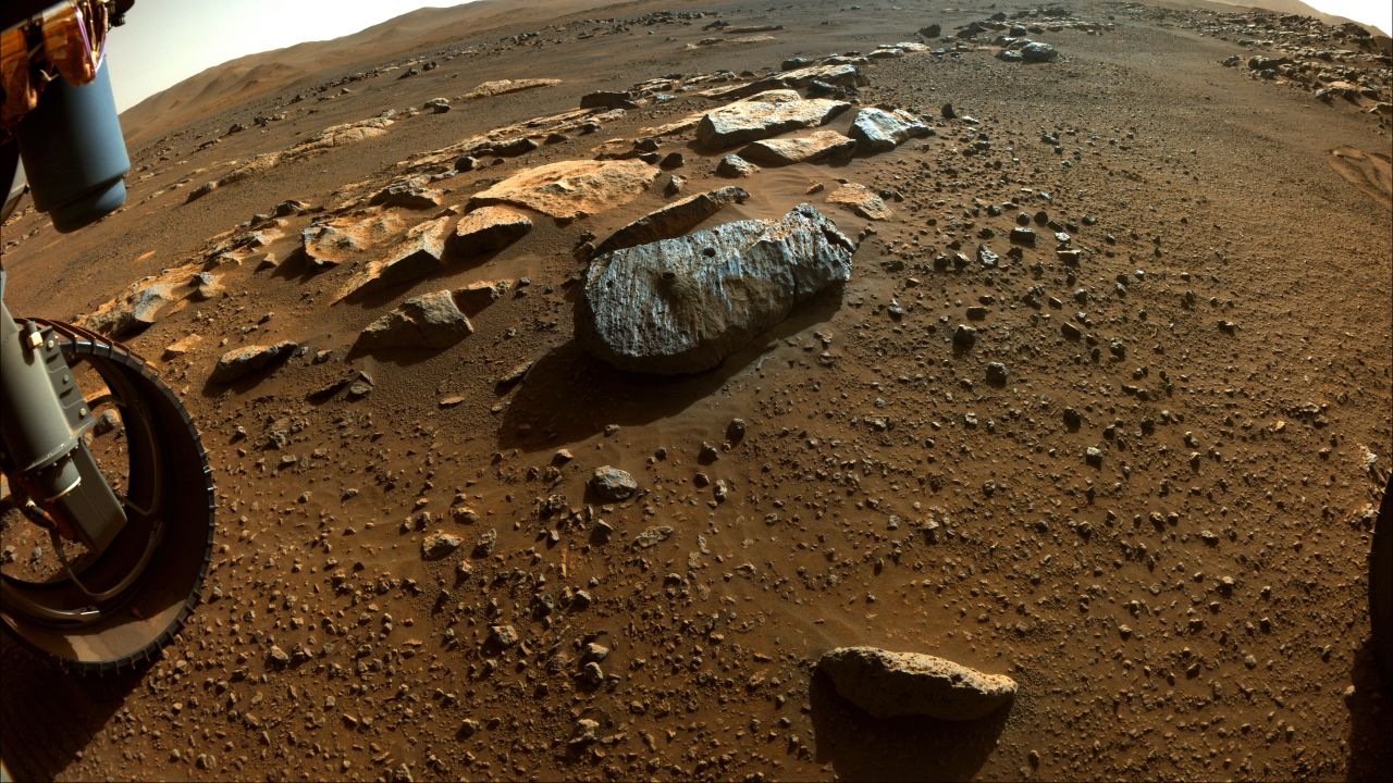 The Perseverance rover successfully collected two samples from a Martian rock, nicknamed "Rochette." The rover drilled the hole on the left, called "Montagnac," on September 7, and the hole on the right, known as "Montdenier," on September 1. 