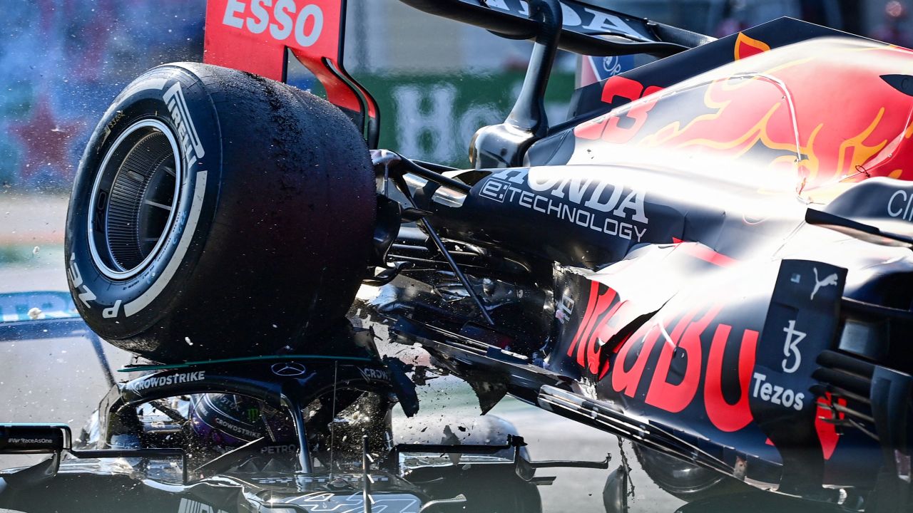 Hamilton and Verstappen collide during the Italian GP.