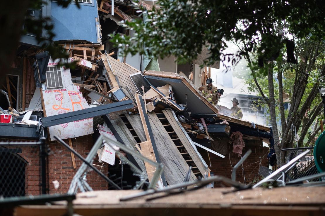 Atlanta-area apartment explosion leaves 4 injured | CNN