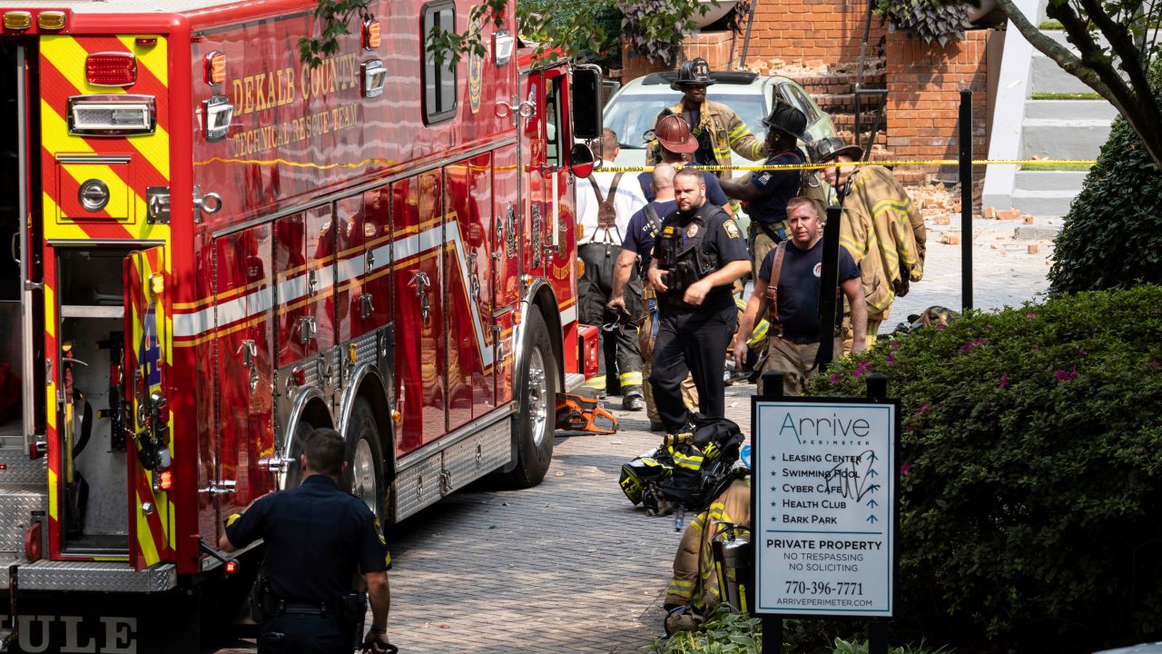 Atlantaarea apartment explosion leaves 4 injured CNN